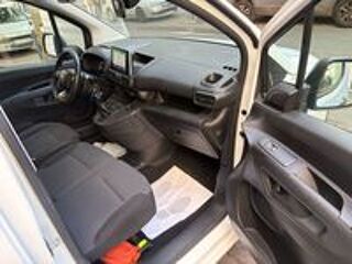 Berlingo BERLINGO VAN M 650 BLUEHDI 100 S&S BVM5 CLUB 2020 occasion 92370 Chaville