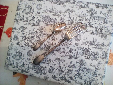 Coffret m�nag�re 70 Verneuil-en-Halatte (60)