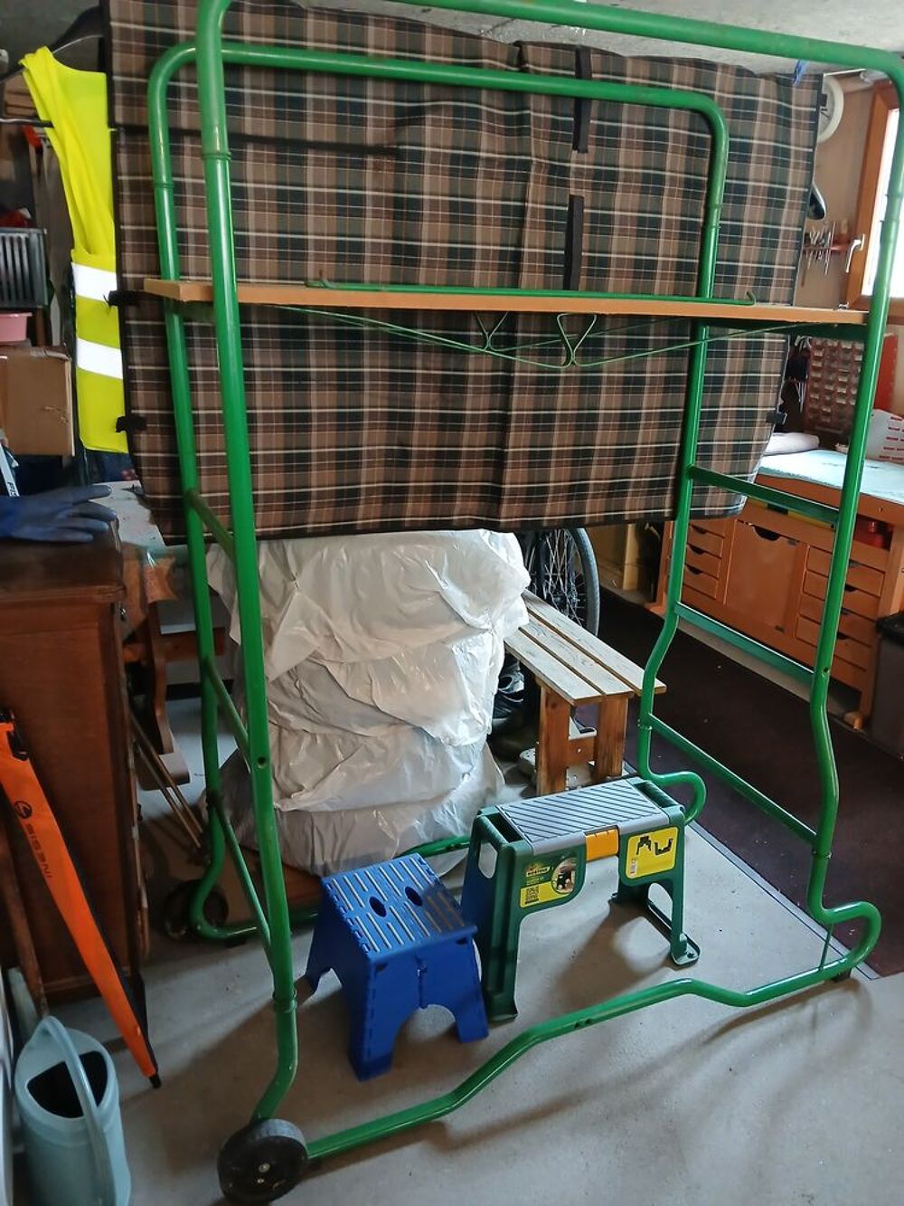 Echelle de cueillette avec structure m&eacute;tallique verte Bricolage