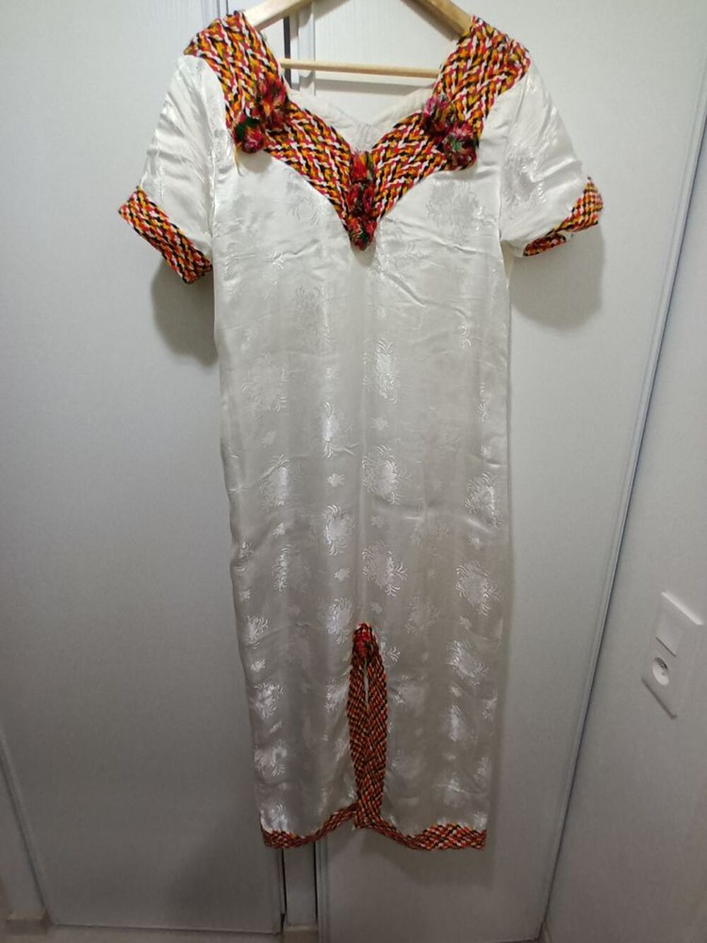 Robe kabyle moderne + Ceinture + lfoudha Vtements