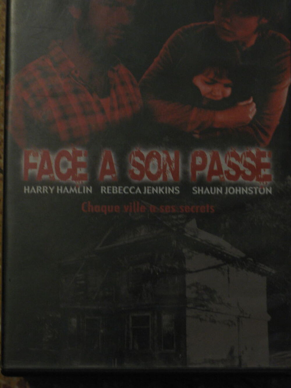Face &agrave; son pass&eacute; DVD et blu-ray