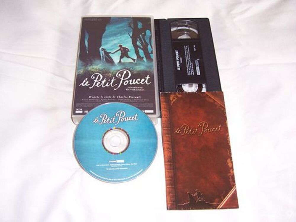 CASSETTE + CD + LIVRE DU PETIT POUCET Livres et BD
