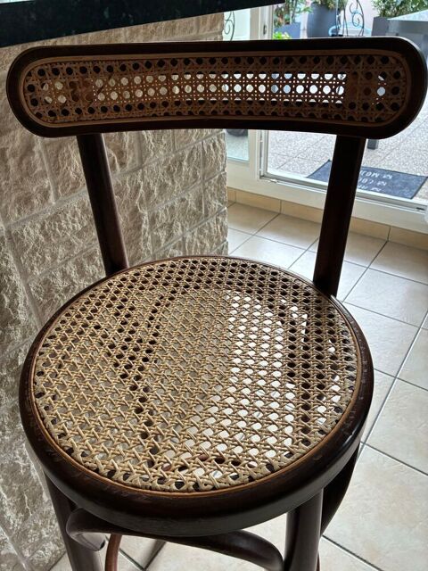 Tabouret de bar Vaires-sur-Marne (77)
