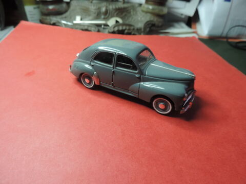 SOLIDO - PEUGEOT 203  BERLINE - Echelle : 1/43 me. 12 Albi (81)