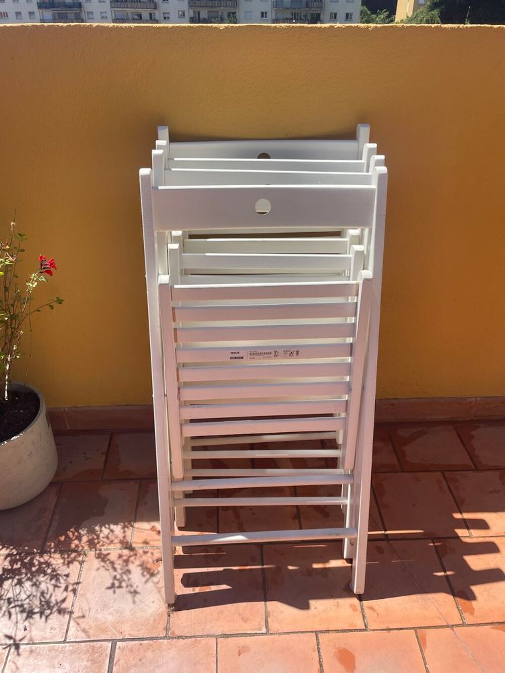 4 chaises pliantes IKEA blanches 40€ Meubles