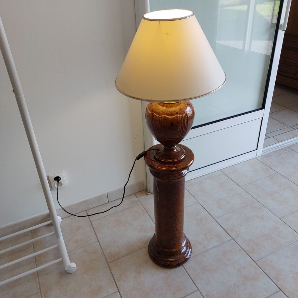 Lampe sur colonne Décoration
