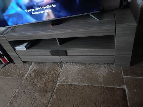 Meuble tlvision 150 Mouthier-Haute-Pierre (25)