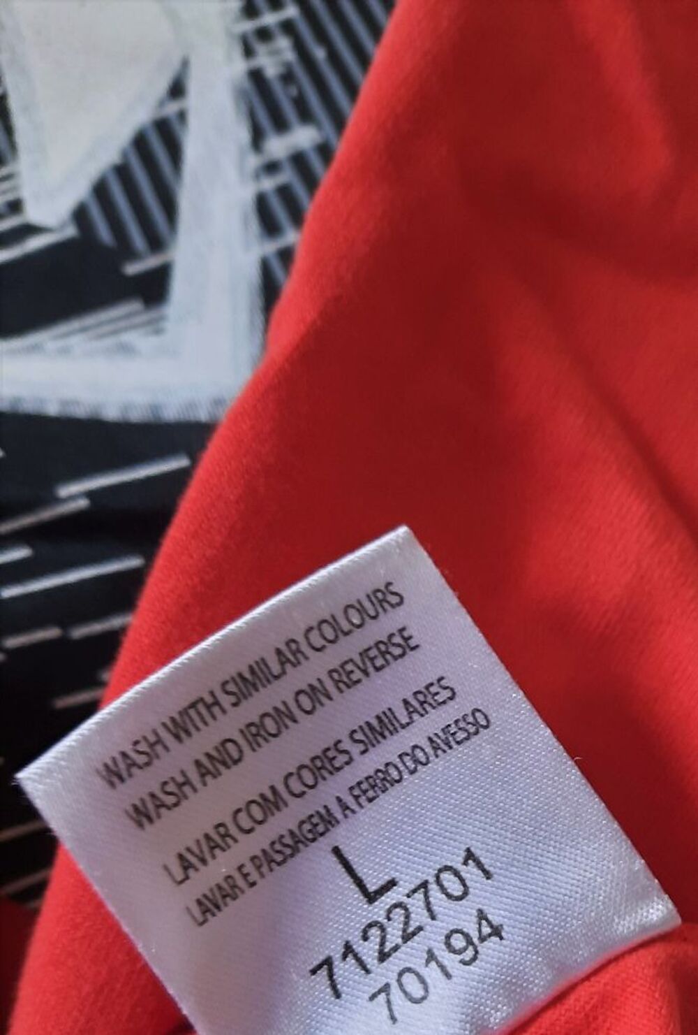  tee shirt orange corail a motifs Triplix neuf - T M - T 40 Vêtements