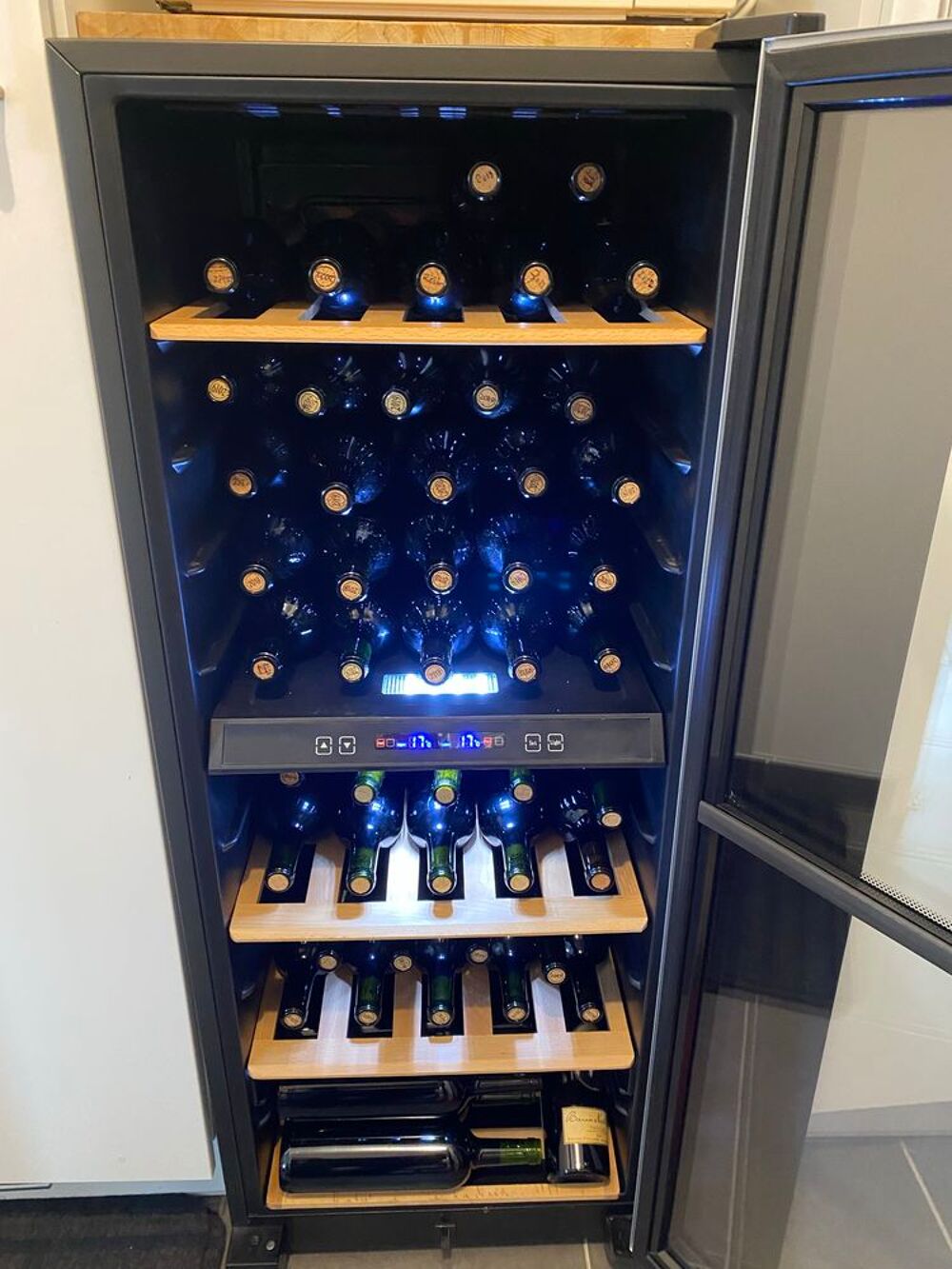 cave &agrave; vin HAIER Electromnager