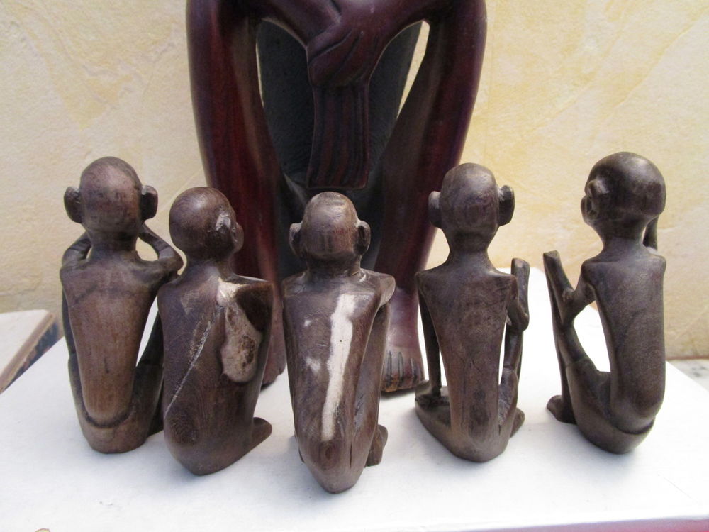 VIEILLES STATUE AFRICAINE GRIOT AFRICAIN Décoration