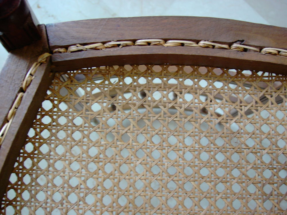 Chaise basse dite "de nourrice" Meubles