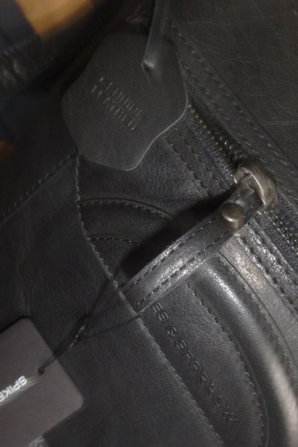 Spikes &amp; Sparrow Bronco Elien Sac bandouli&egrave;re cuir finement Maroquinerie