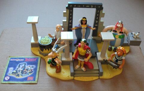 Diorama COMPLET Astérix et Cléopâtre (Mc Donald 2002) 25 Castelnaudary (11)