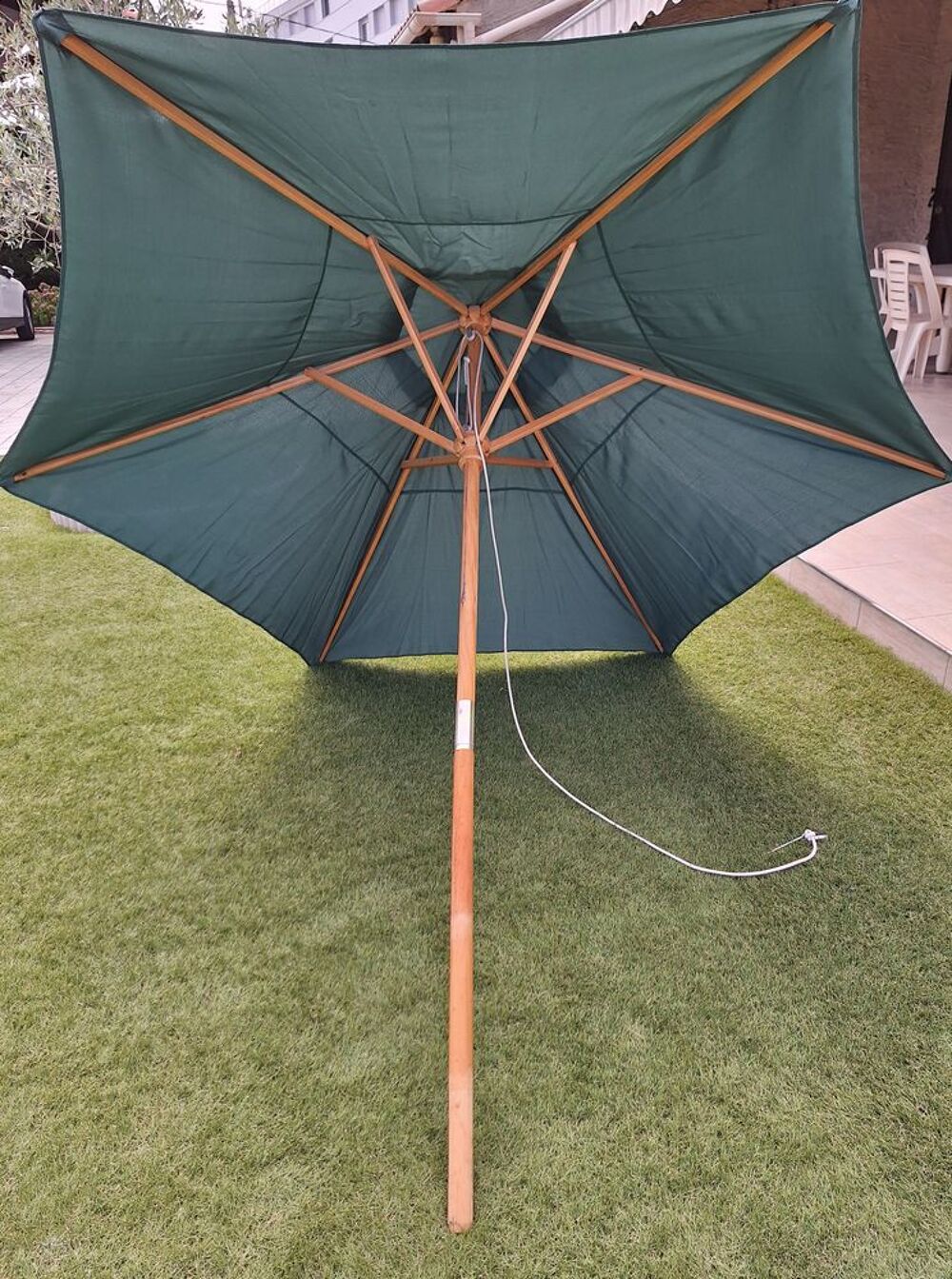 Parasol avec armatures en bois Jardin