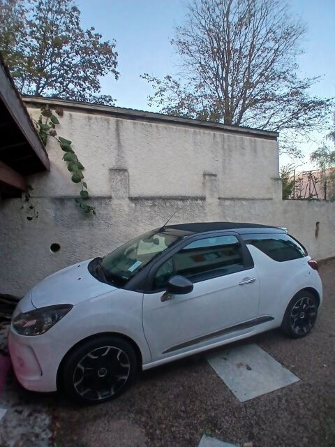 Citroen ds3 Citroën  Cabriolet e-HDi 90 Airdrea