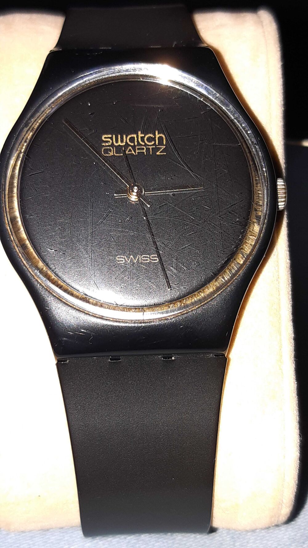 Montre SWATCH 1980 Bijoux et montres