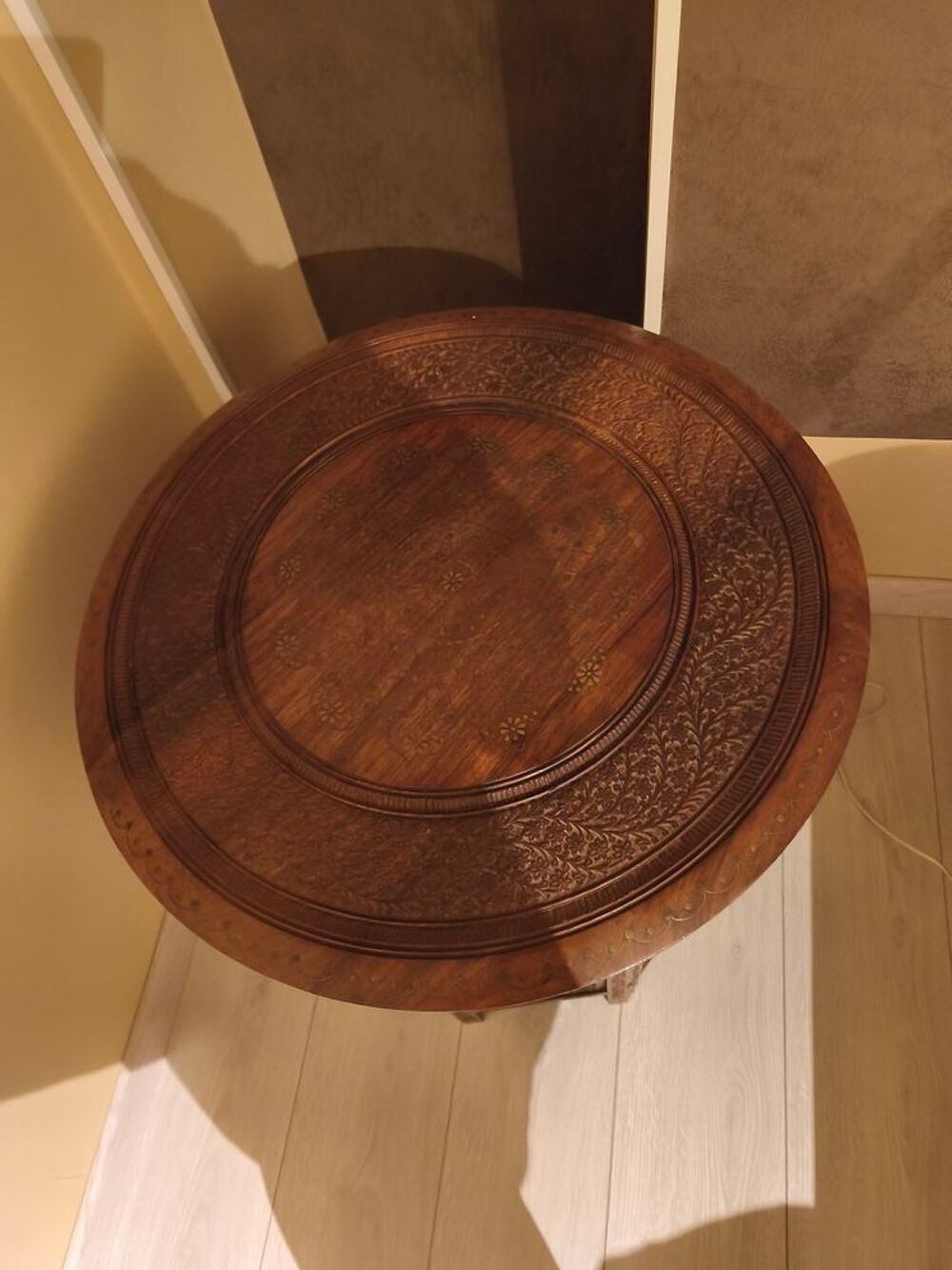 Table indienne Meubles