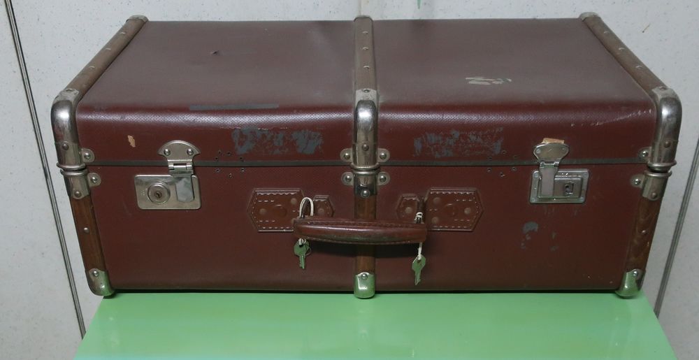Valise. Décoration