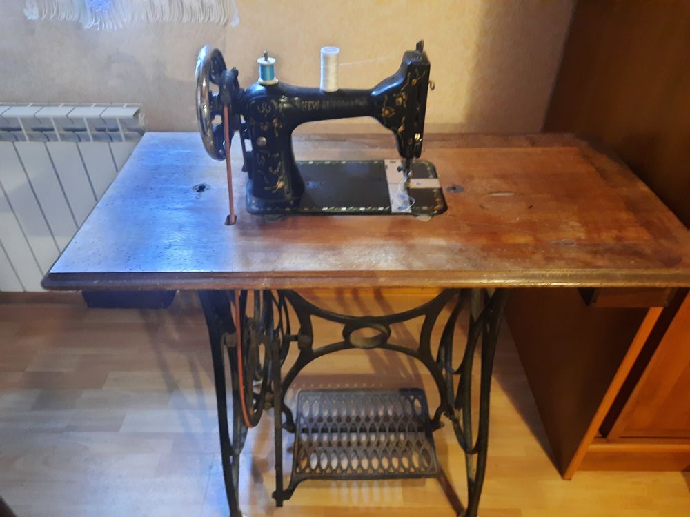 Machine &agrave; coudre vintage Meubles