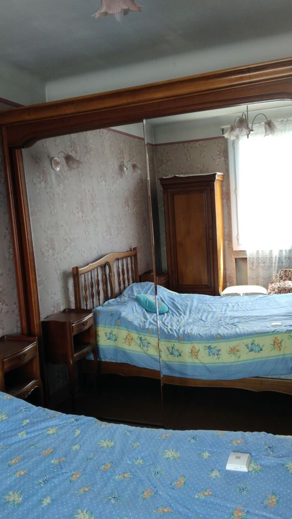 Chambre en Merisier Meubles