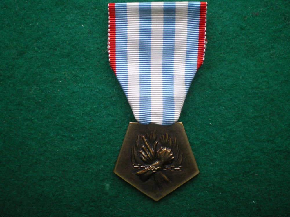 M&eacute;daille de la D&eacute;portation et de l'Internement 1939-1945. 