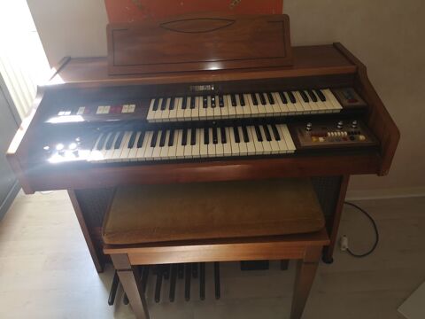 Orgue lectrique FARFISA 300 Coignires (78)