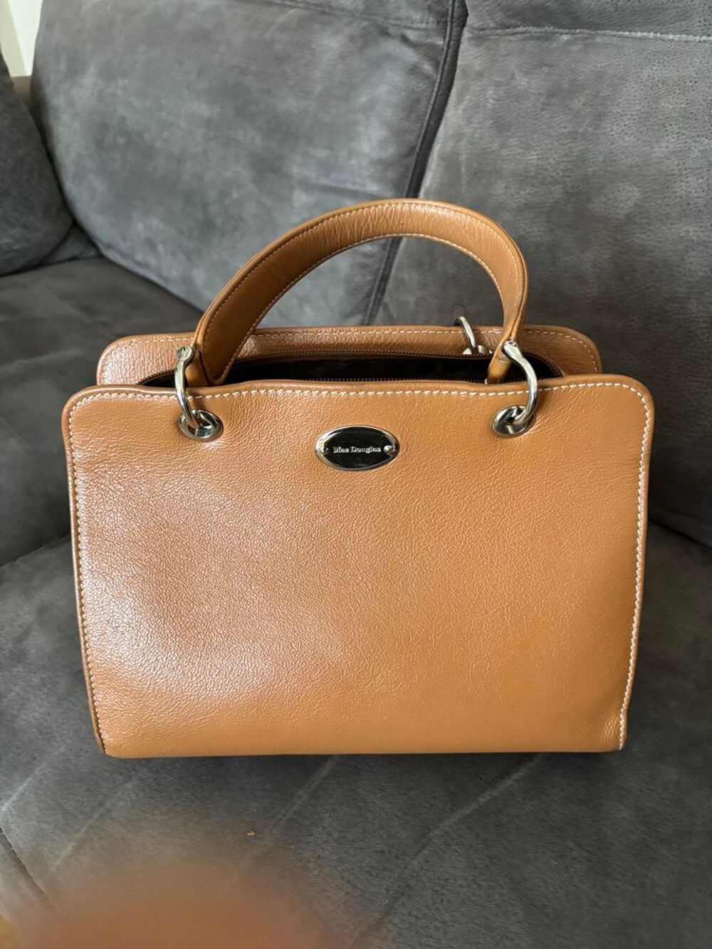 Superbe sac &agrave; main cuir authentique McDouglas chic&amp;sobre Maroquinerie