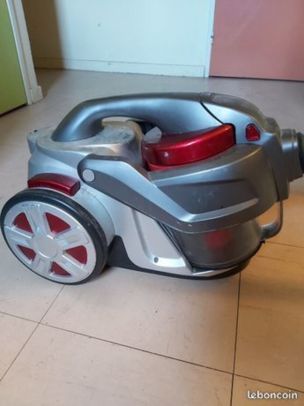 Aspirateur sans sac Electroménager
