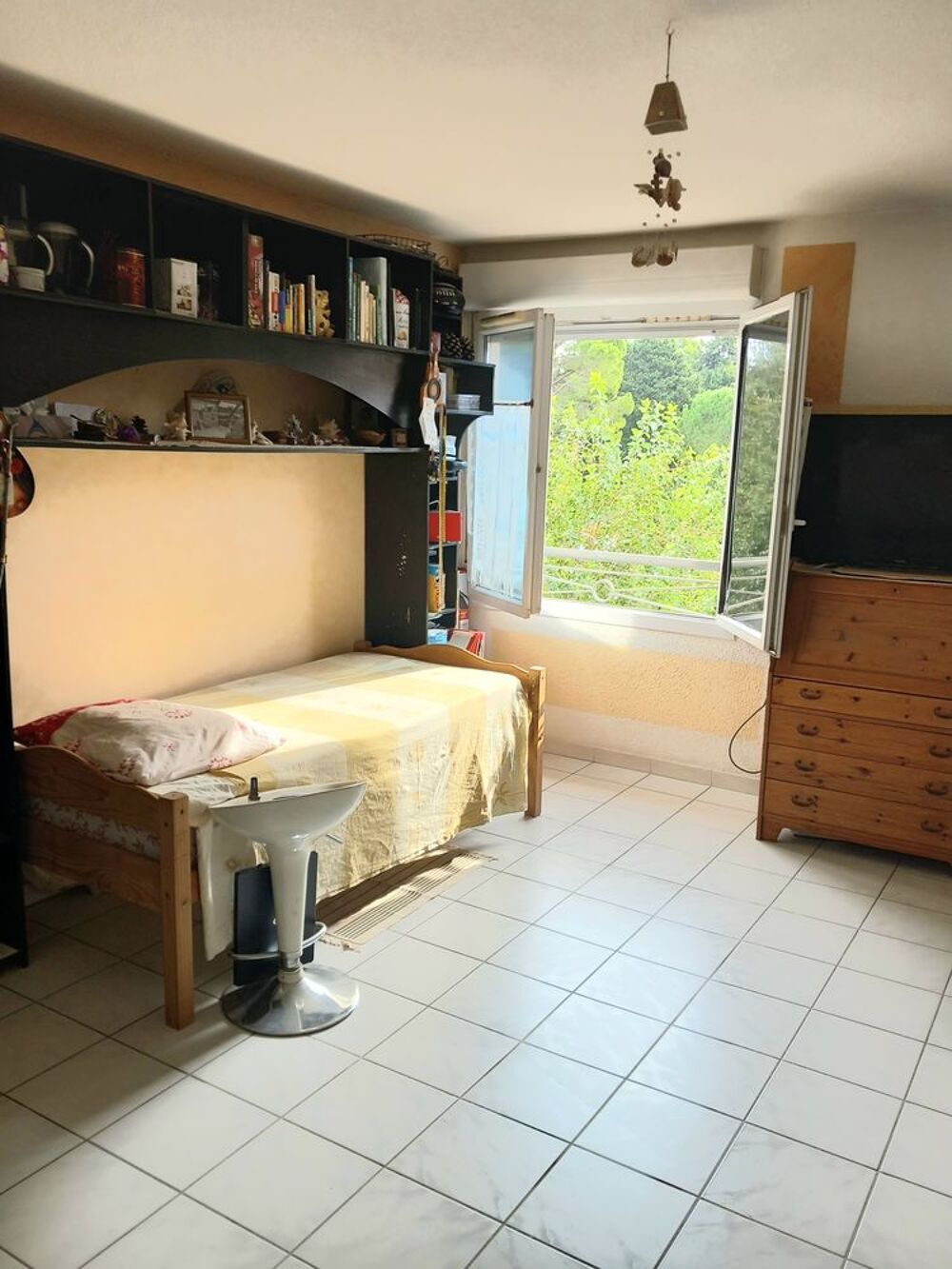 Vente Appartement T2 proche de tout, dans résidence de 2 étages centre Avignon Avignon