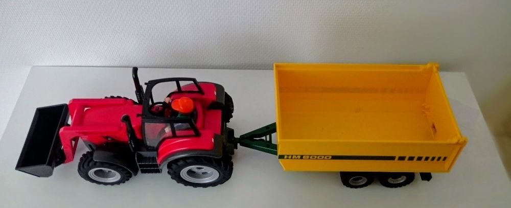 Playmobil gros tracteur avec remorque 57 cm. R&eacute;f : 70131 
Jeux / jouets