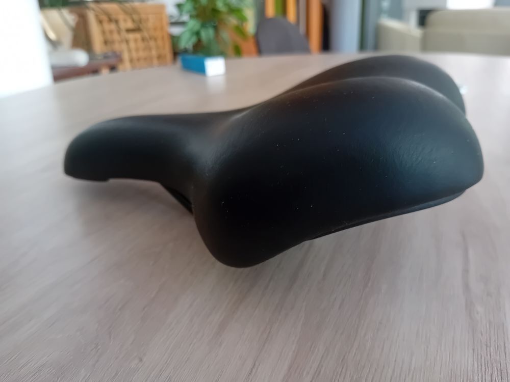 1 selle de v&eacute;lo VTC Vélos