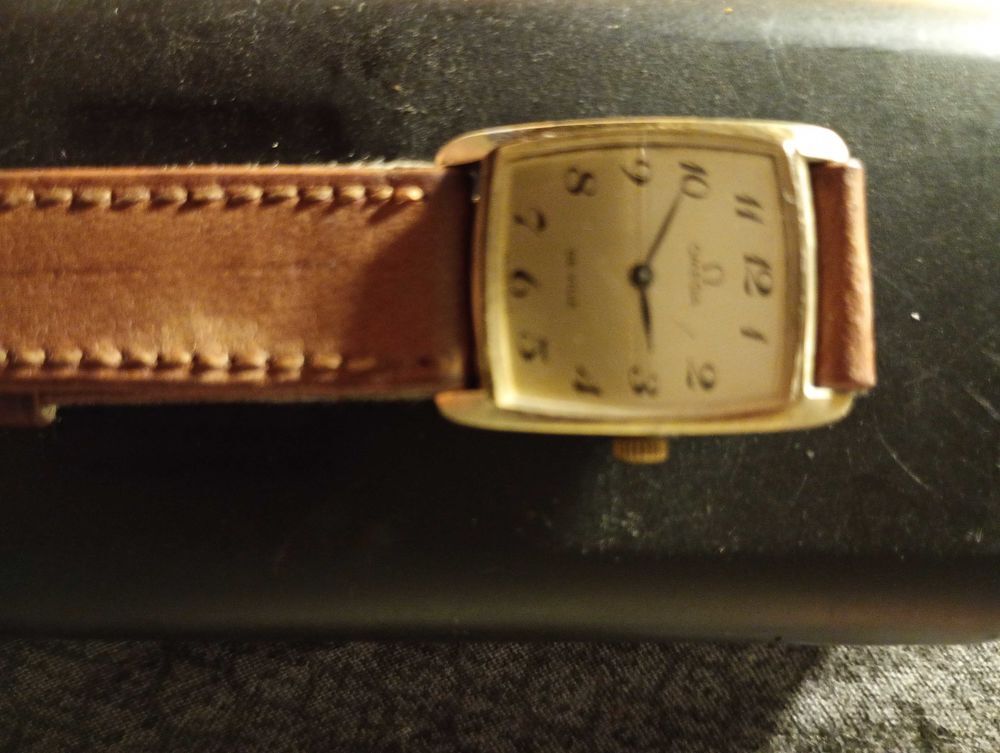 montre omega de ville Bijoux et montres
