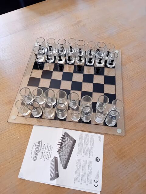 Jeu d'�chec en verre 40 Marquette-lez-Lille (59)