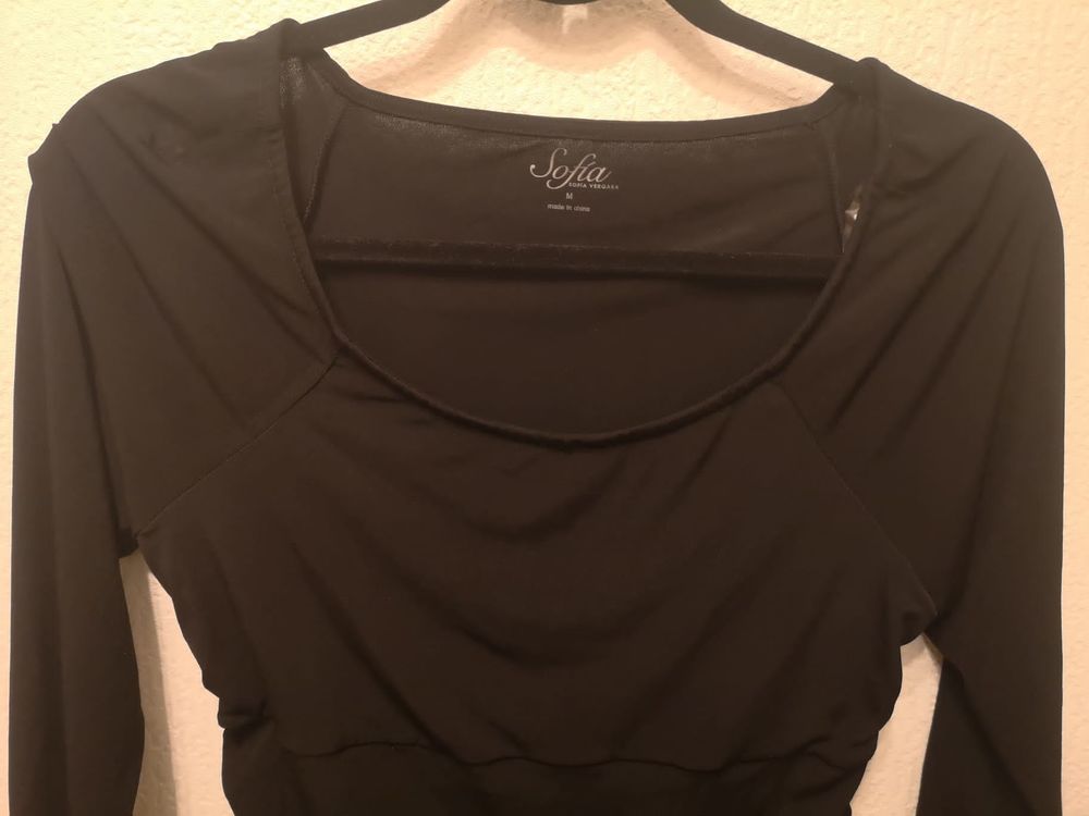 Robe neuve noire sexy Vêtements