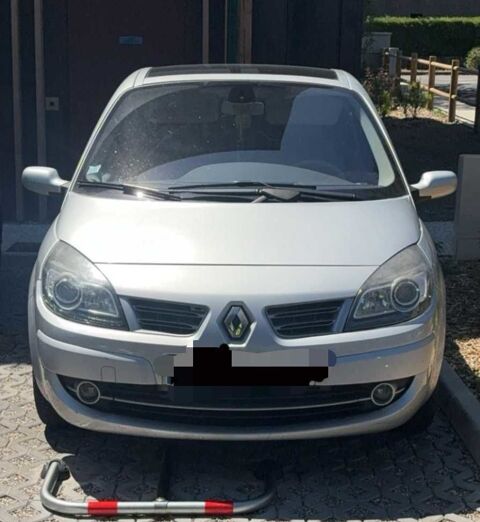 Renault Sc&eacute;nic II Scenic 1.5 dCi 105 Expression 2009 occasion Grenoble 38000