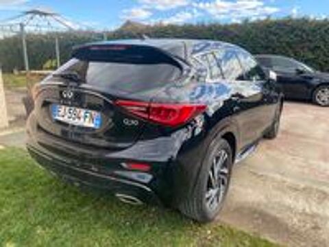 Q30 1.5d 109 7DCT Business 2017 occasion 38490 Les Abrets en Dauphiné