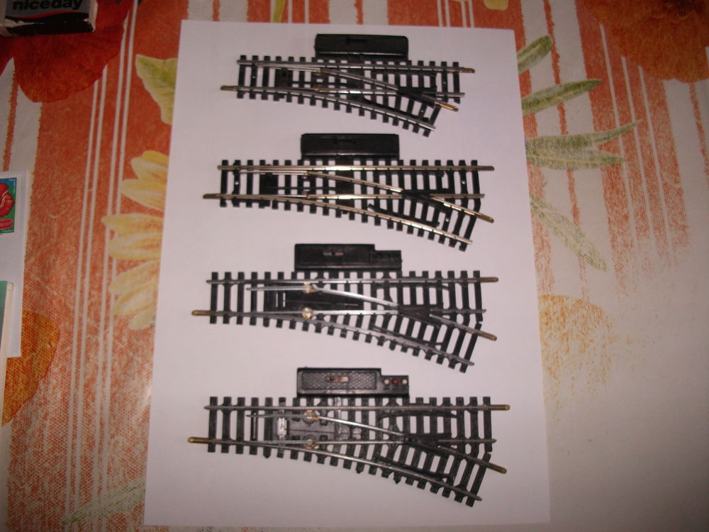 Aiguillages Jouef 4045, 4084, 4085, 4184, 4185
