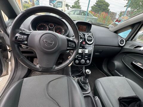 Opel corsa voiture   2009