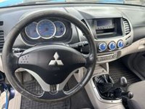 L 200 Pick-up 2009 occasion 33450 Montussan