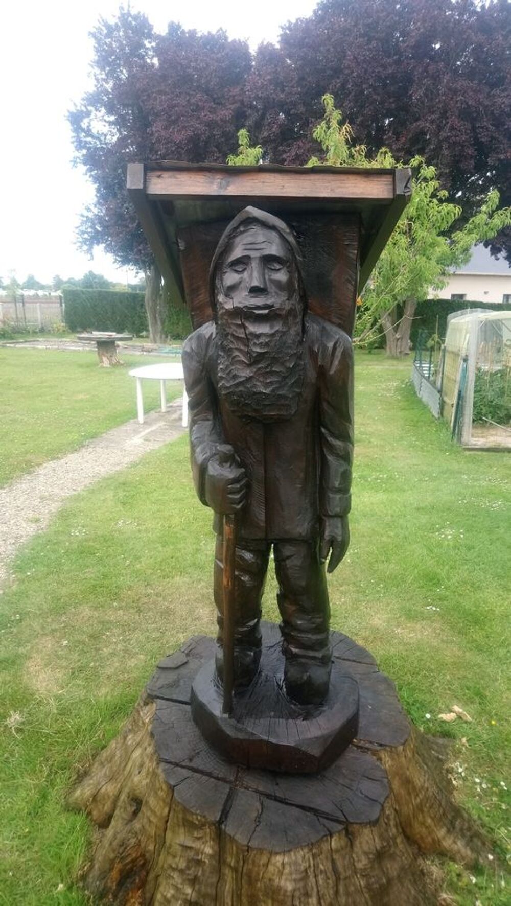 Je vous cette belle sculpture en bois tr&egrave;s bonne &eacute;tat Décoration