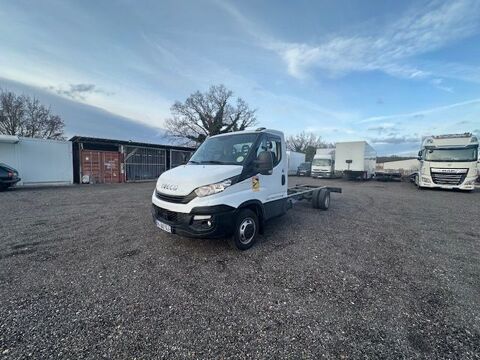 IVECO Camion - porteur > 3,5 t 2018 occasion Gargenville 78440