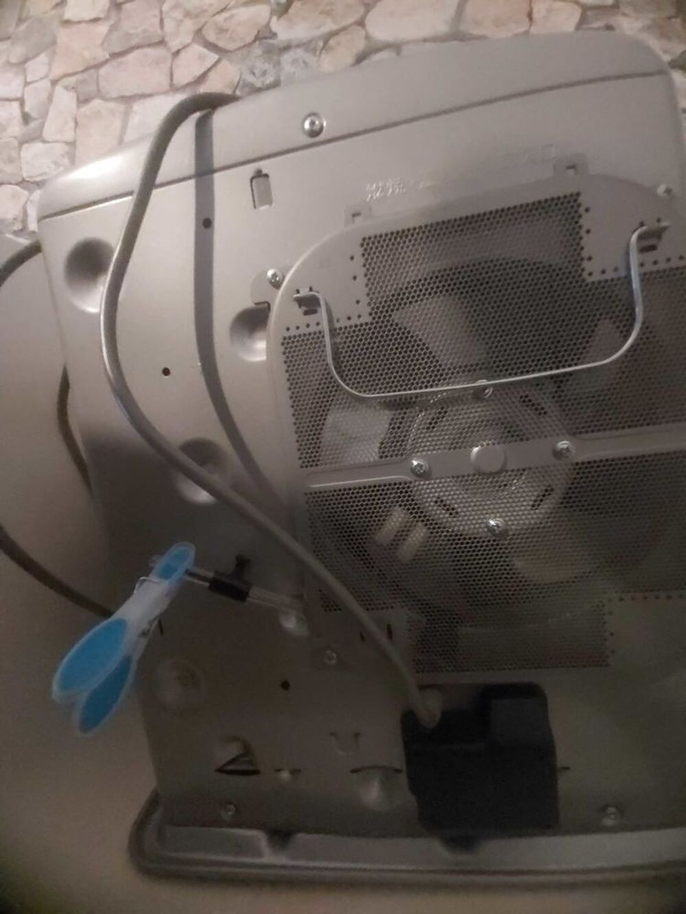 Qlima po&ecirc;le &agrave; p&eacute;trole 50/120 m2 Electroménager