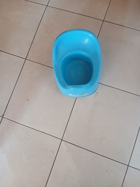 Pot d'apprentissage 1 Les Marches (73)