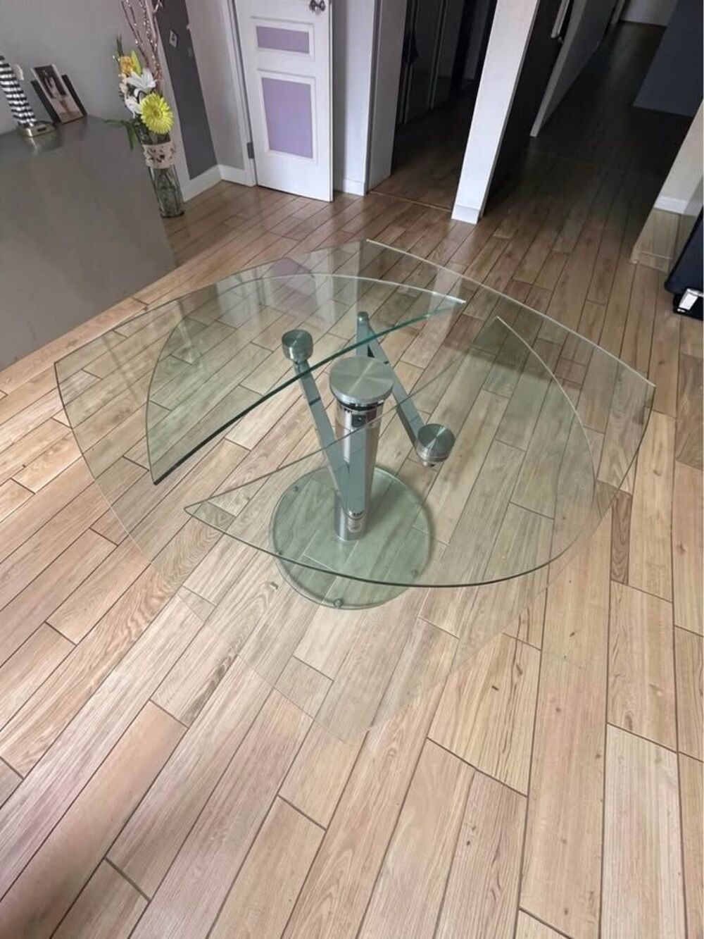 Table &agrave; manger design DIABOLO en verre tremp&eacute; ? extensible Meubles