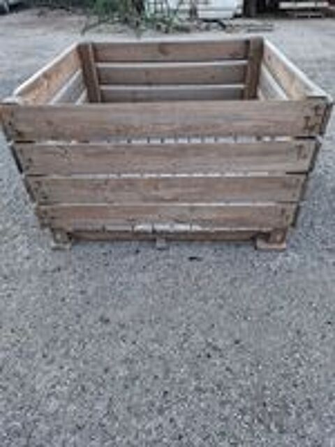   CAISSES PALOX  PIN 120CM X 120CM X 100CM.BE TARIF DEGRESSIF  