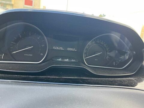 Peugeot 208 Like 1.6Hdi 75cv.