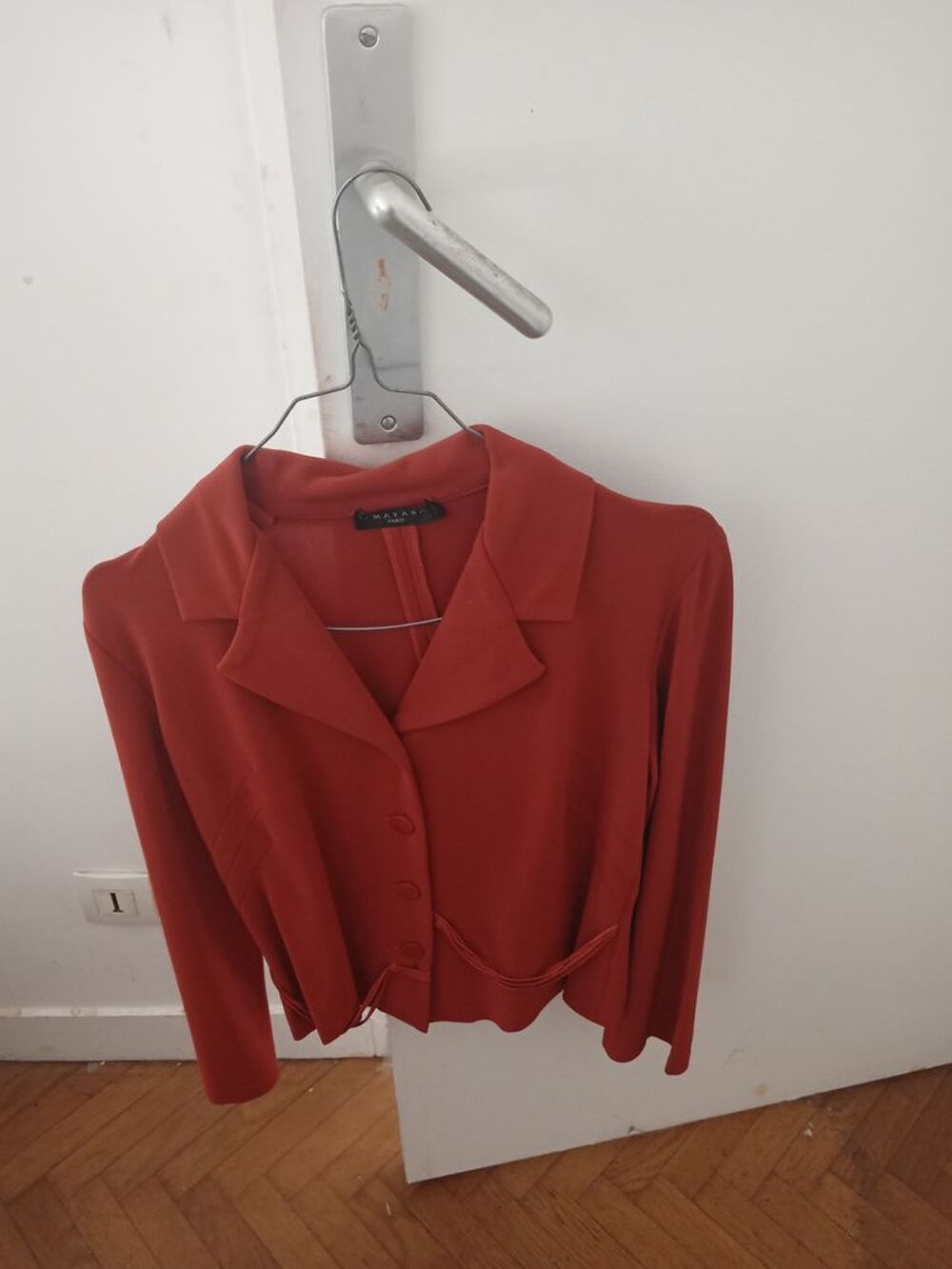 JOLIE ET &Eacute;L&Eacute;GANTE VESTE Vêtements