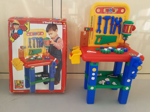 Etabli Bricolo SMOBY dès 2 ans. 20 Le Vernois (39)