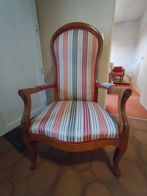 Fauteuil Voltaire 60 Pessac (33)