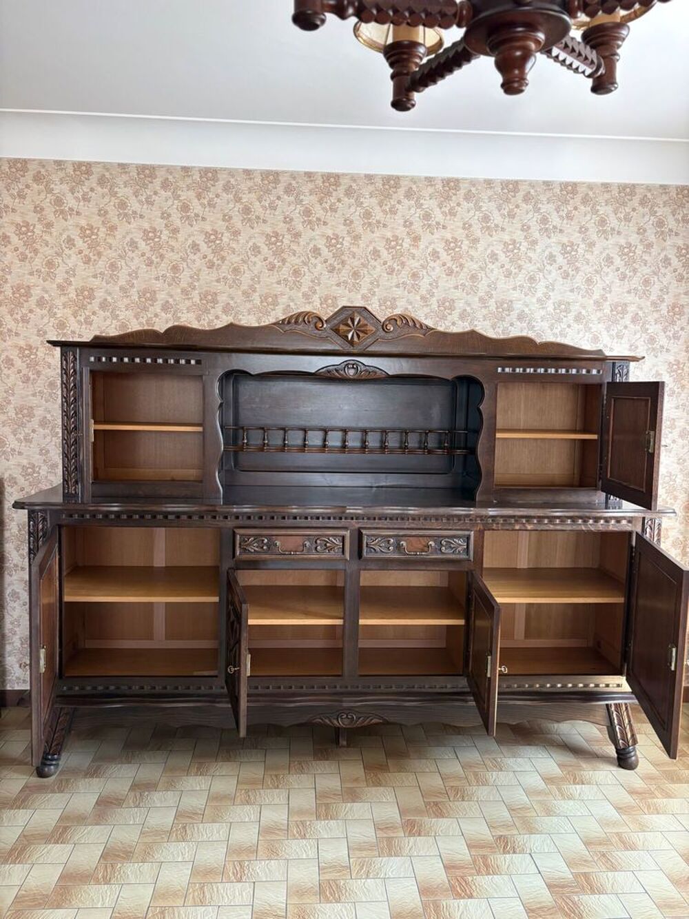 Buffet basque / vaisselier Meubles
